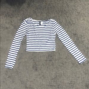 H&M Long Sleeve Crop Top